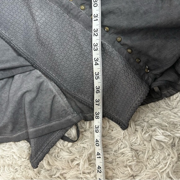 Angels Never Die Gray Graphic Print Long Sleeve Ruched Dress - Picture 14 of 14